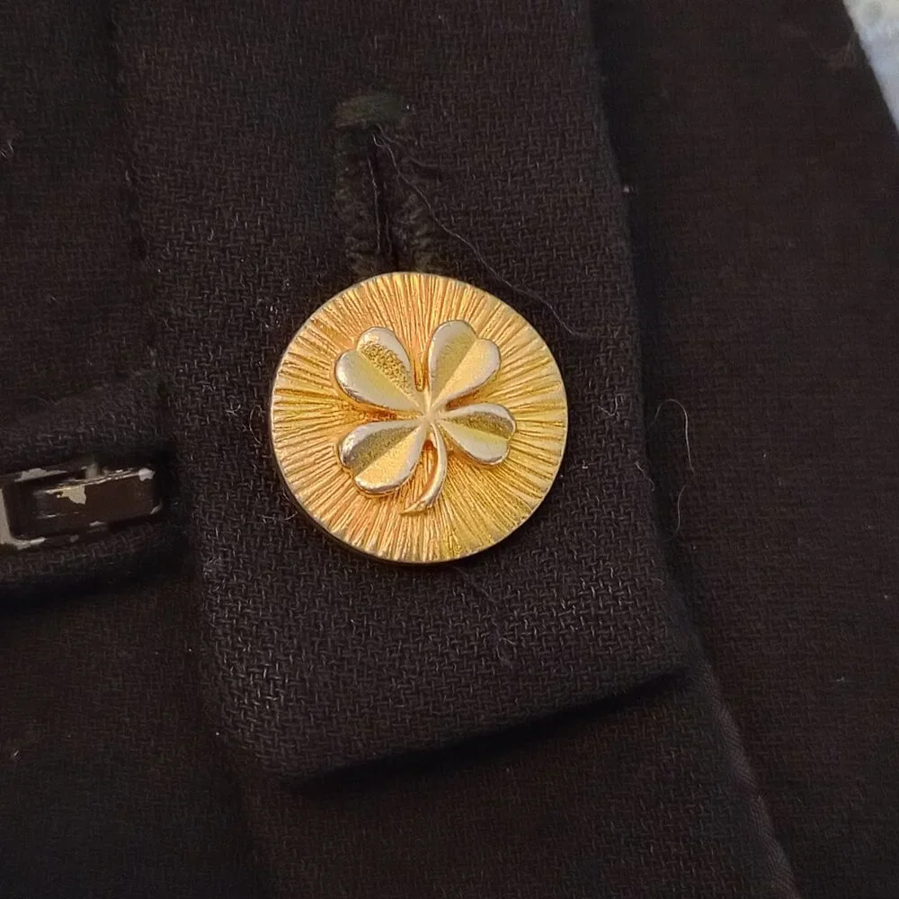 Chanel Boutique vintage black skirt, Clover button,  France